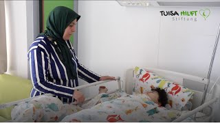 Jannats Rückenoperation Tuisa Hilft-Stiftung Vor Ort In Marokko