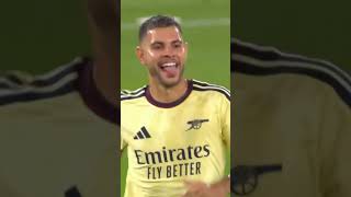 Bruno Guimarães booed by the Sunderland fans as he comes on at half time 😅