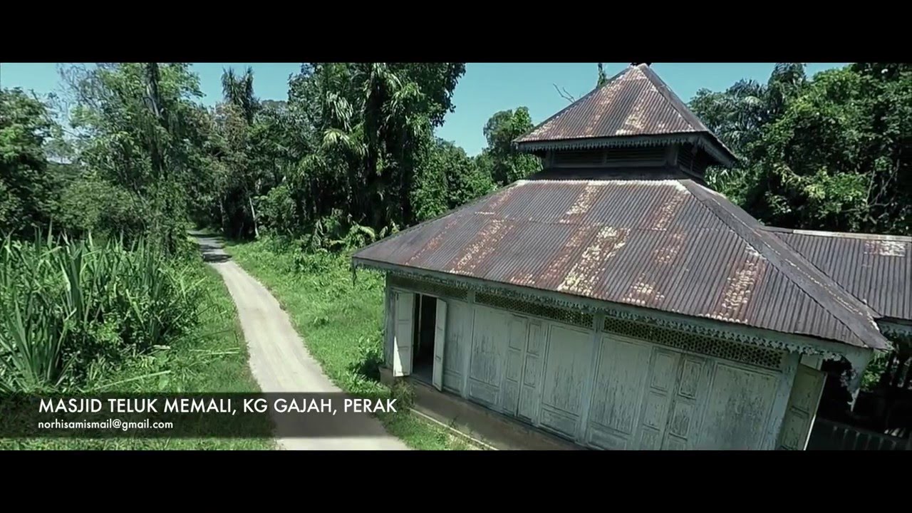 Masjid Teluk Memali Kg Gajah  Perak 105 years old 