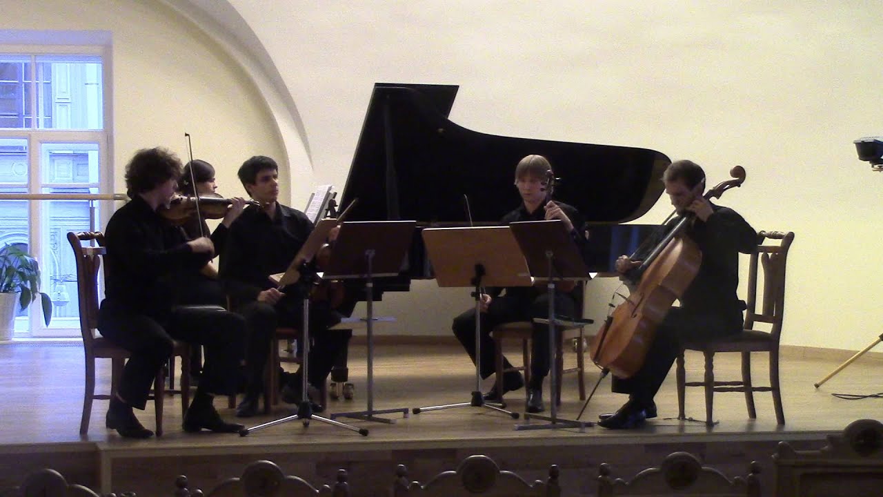шостакович квинтет соль минор анализ. фортепианный квинтет шостаковича ноты. моцарт ария соль минор ноты. концерт ля минор для виолончели вивальди. владимир андреевич фаворский портрет шостаковича.
