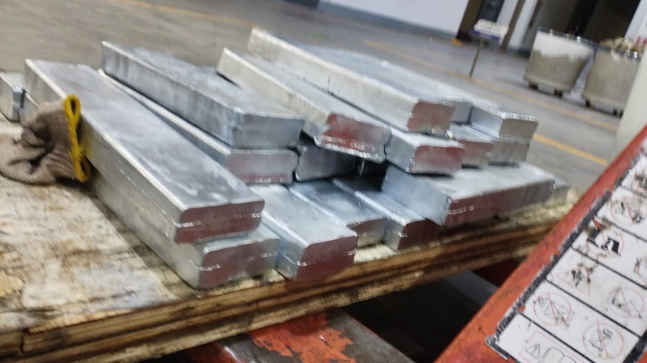 Die Casting Machine Full process make button and zipper auto industry