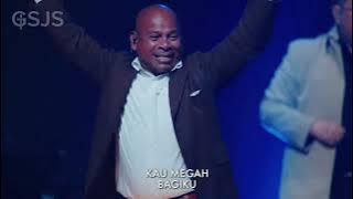 Ajaib Kau Tuhan ( JPCC Worship ) by Ps. Vriego Soplely feat GSJS Worship, Pakuwon Mall Surabaya