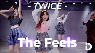 Twice - The Feels / Momi
