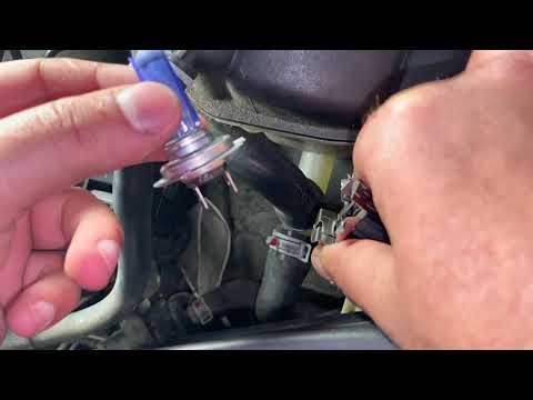 How to Change Headlight Bulb on Mercedes ML350 ML500 W164 | Low Beam Bulb Replacement