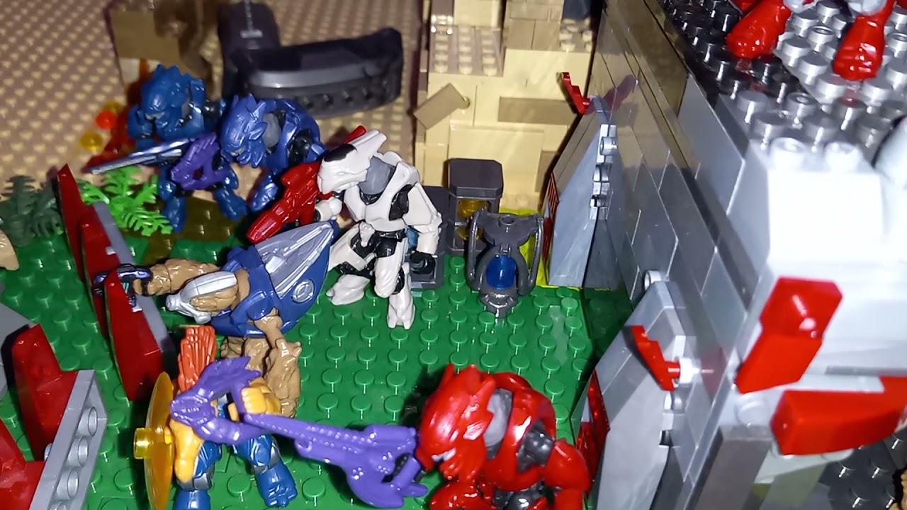 Halo mega construx: Attack on Banished outpost.