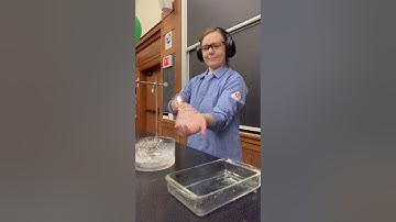 Making water from hydrogen and oxygen gas