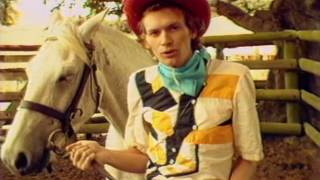 Miniatura de vídeo de "The Reels - According To My Heart (1980)"