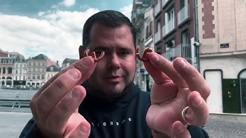 Bretzel by Mickael Chatelain - www.MagicCastle.com.sg