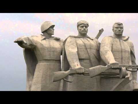 Памятник Панфиловцам на разъезде Дубосеково / Panfilov Heroes Monument