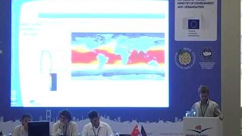 Spatial Data Infrastructure for Marine Environnement Ifremer initiatives in France and in Europe