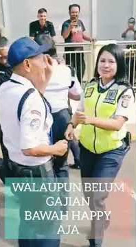 gaji telat