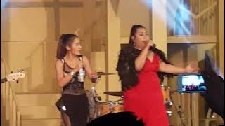 Kratae Rsiam and sister pt2 Live Fancam Bangkok 160116 กระแต
