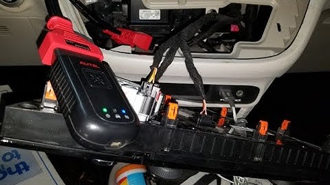 Chrysler Pacifica 2018 AutoAuth Bypass Autel 12+8 Cable