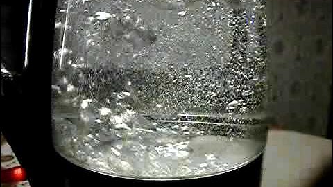 Boiling water in slow motion