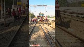 How Are Railway Tracks Joined ll TOT FACTS