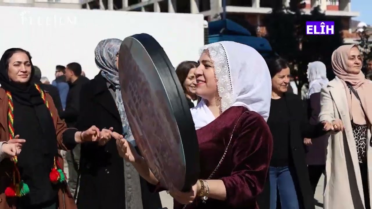 BI RIHÊ JIN JIYAN AZADÎ 8Ê ADARA ROJA JINÊN KEDKARÊN CÎHANÊ LI HEMÛ JINAN PÎROZ BE!