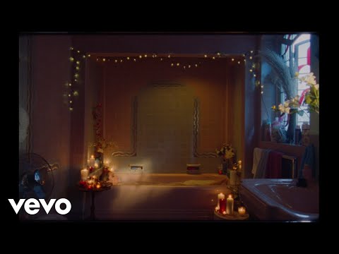 Wolf Alice - The Beach