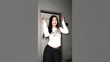 Perfect Smile Tiktok Dance Fashion Ddanastan 