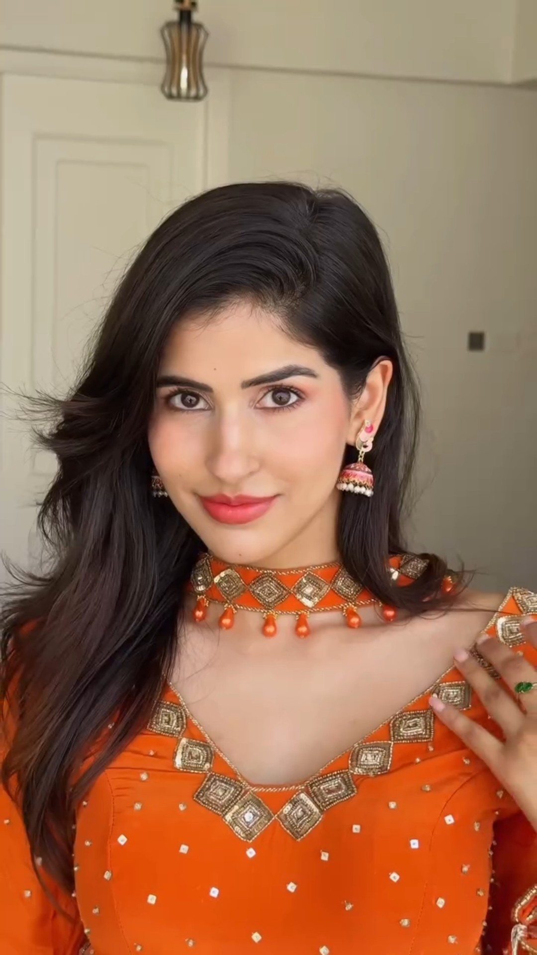 Sakshi Malik’s stunning glow-up in traditional vibes! ? #ChalKudiye #Jigra #bollywood