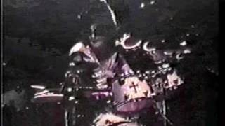 KISS-Love Gun Sung By Gene /Anaheim March 18 2000