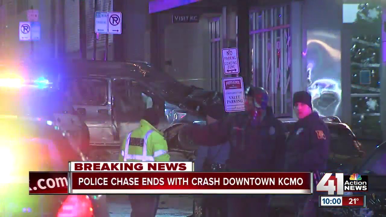 Police chase ends in destructive wreck in KCMO - YouTube