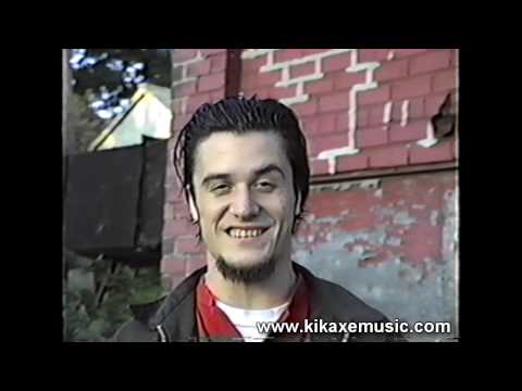 Teaser: FAITH NO MORE - The Lost ZTV Interviews: MIKE PATTON (Kik Axe Music)