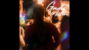 Wiz War - Gadis Misteri ( Official audio ) Ft Qhalid
