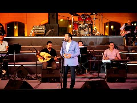 لا لا القمر على الحجار