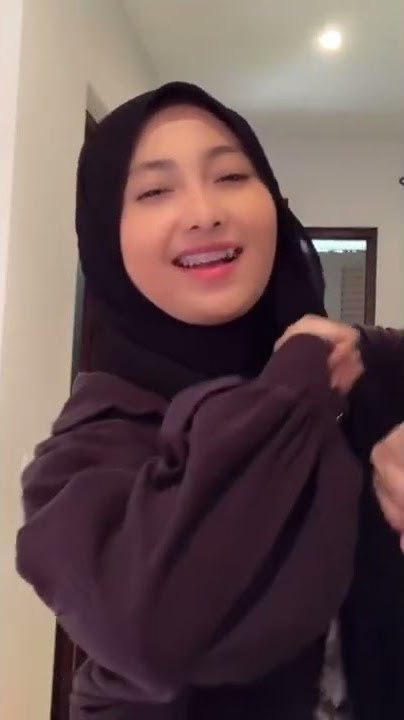desahan auzura Part 1 || bikin s***e