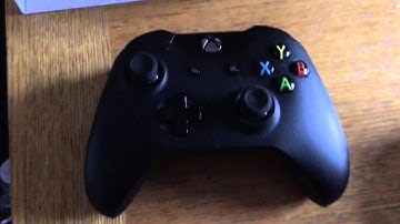 Apple TV Steelseries Nimbus wireless controller