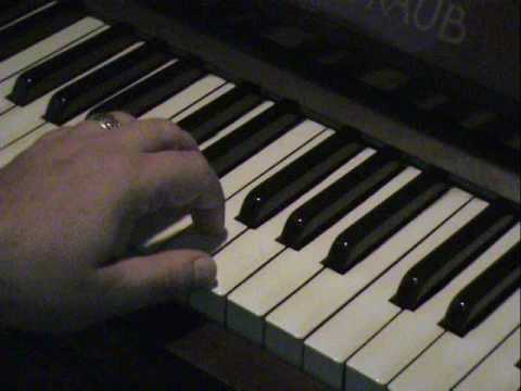 Piano para Iniciantes - Exercício 1