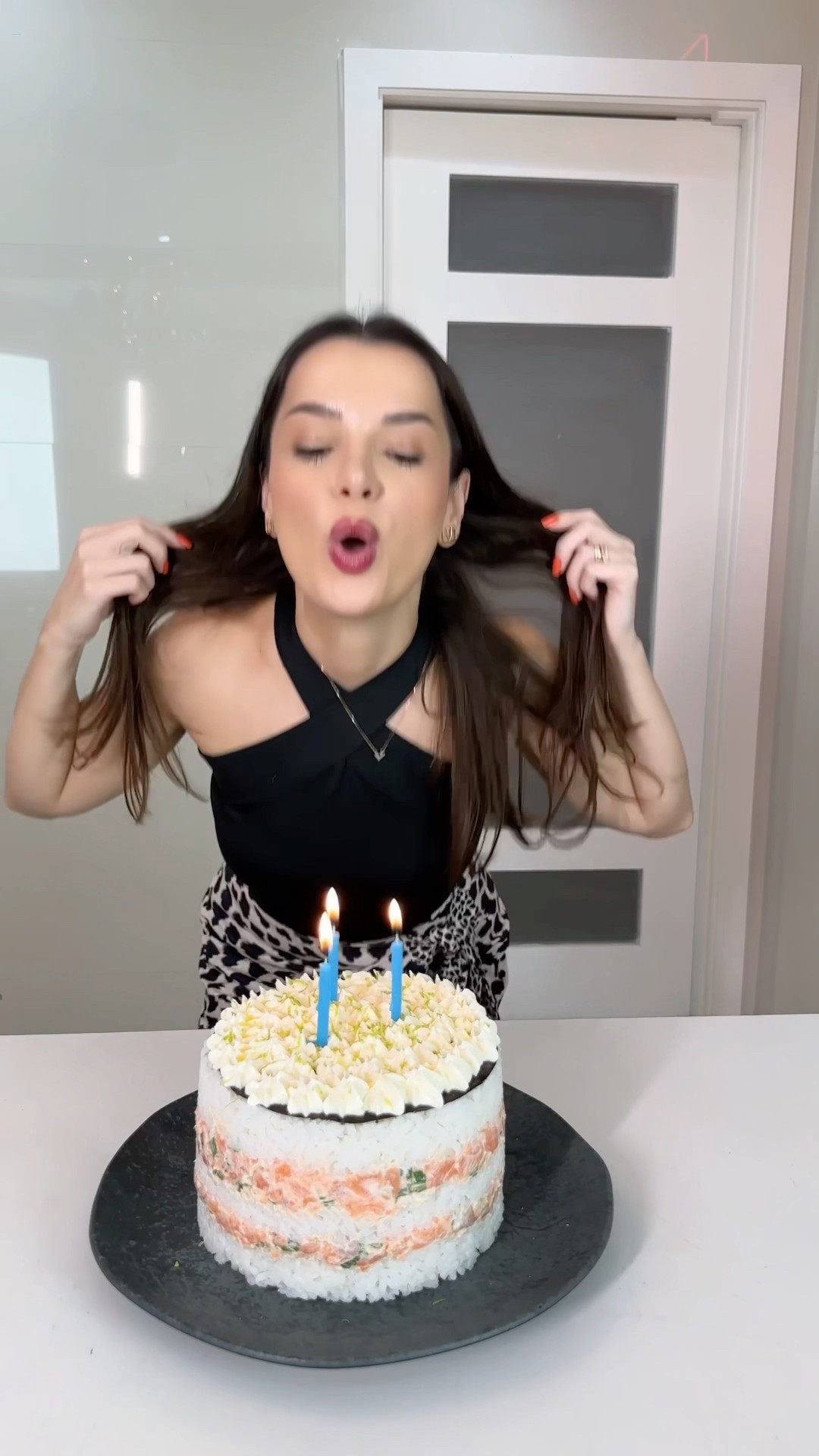 Bolo que não é bolo de Sushi? E aí, encara ou passa? ??