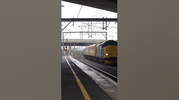 Pair of Class 37 tractors on a test train