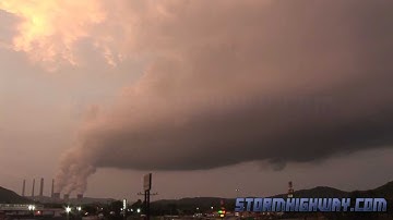 HD Timelapse: Convective rain shower triggered by power plant exhaust plume