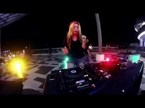 DJ Tika OLa As8 Borneo at Big Mall Samarinda