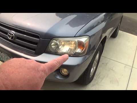 2007 Toyota Highlander parking light