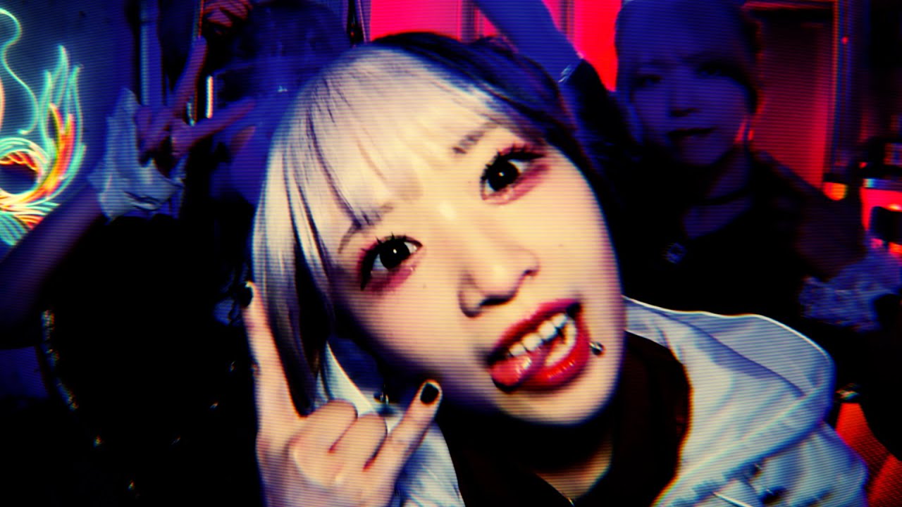 【ぱぱさん専用】PaleNeØ PaleNeØ / Crowd Surf Rider (Official Music Video) - YouTube