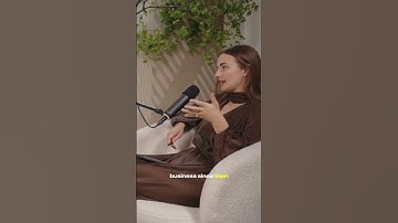 accelerators, friends, family, repeat #taylorswift #fazit #founderstory