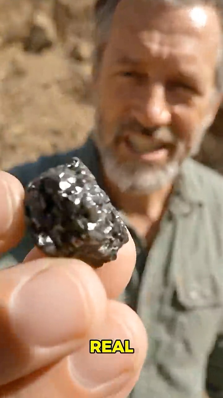 5 Black GEMs That You'd Never Guess Are Found in Nature! - YouTube