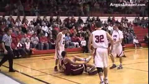 Cody Larson Dunks.flv