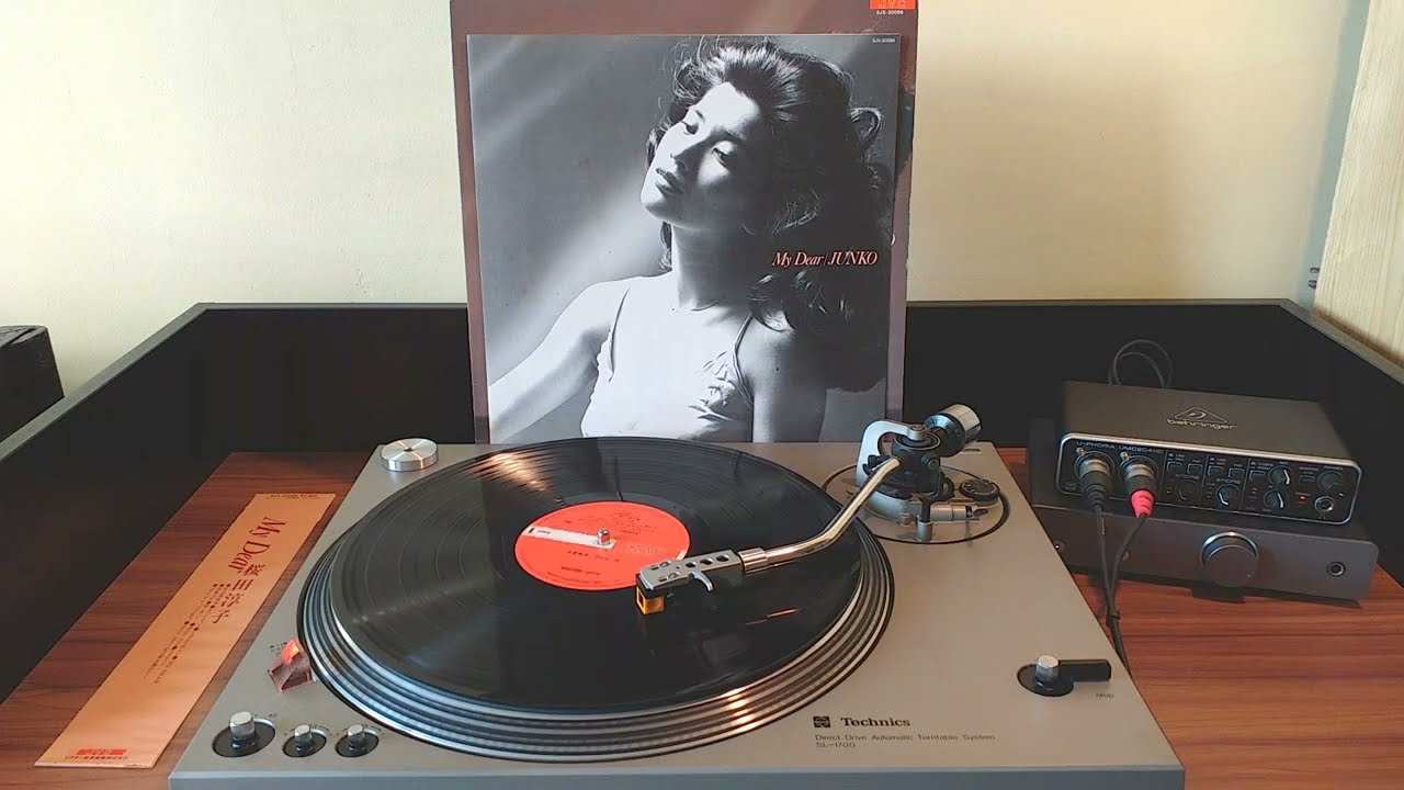桜田淳子 (Junko Sakurada) - 刹那Tic (Transient Tic) [1981] - YouTube