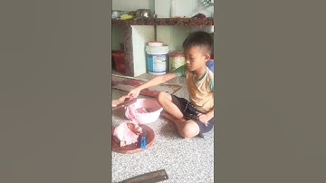 Khi hai anh em thể hiện tài năng nấu nướng - tronpiu vlog #shorts