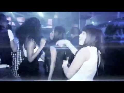 Bains Douches by DreamTeam