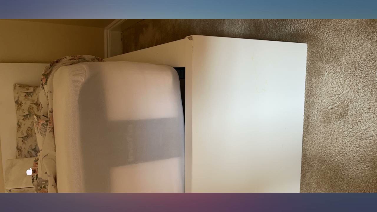 Inofia Queen Mattress,10 Inch Cool Memory Foam Innerspring Hybrid Mattress in a review