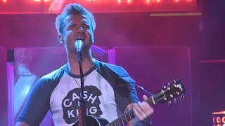 Secondhand Serenade, &quot;Back to the Old Days&quot; Live.
