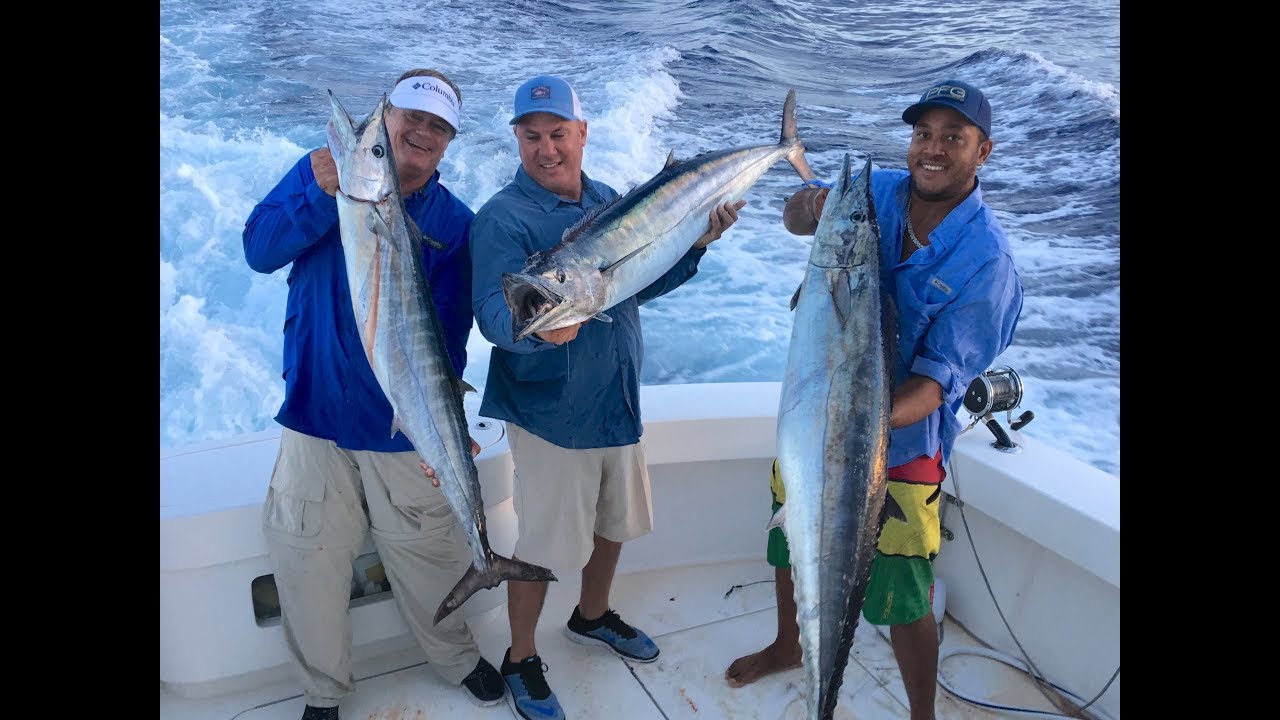 2017 - Episode 10 - Cayman Islands Wahoo 