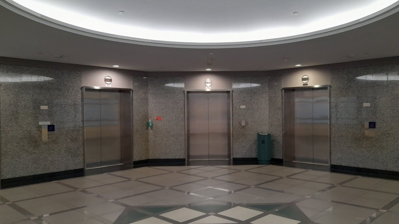 [Main Lobby] Lifts @ KK Hospital - Women's Tower