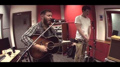 Andy Oliveri - A Heart That Sings Can Never Bleed (BBC Introducing In The West Session)