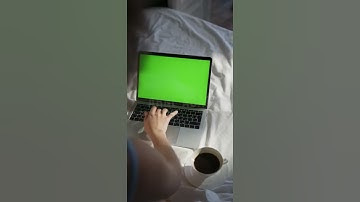 Green Screen Replacement Using Premiere Pro (Mocha Pro Plugin)