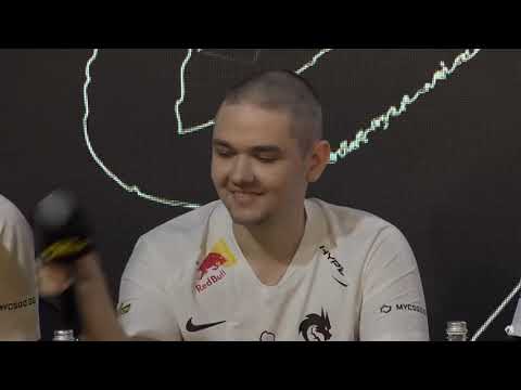 Yatoro РАСКРЫЛ ТАЙНУ ПРОПАЖИ ВОЛОС НА ИНТЕРВЬЮ DOTA 2 #SPIRIT